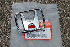 OEM Honda Emblem - New