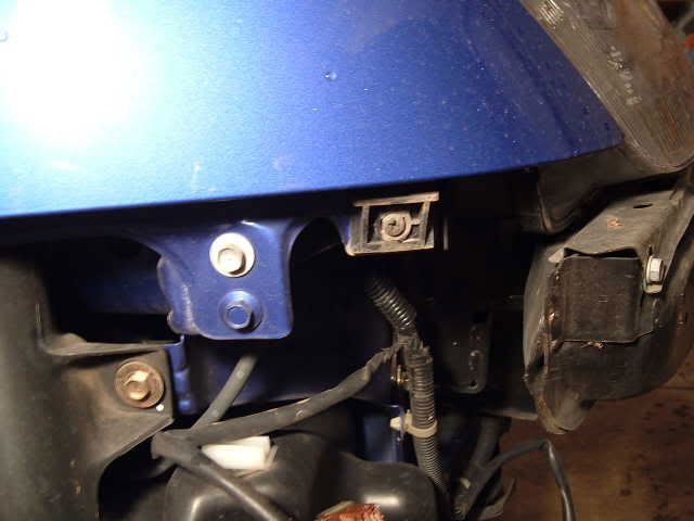 headlight bolt